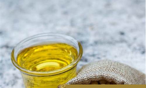 豆油期货8月18日行情(豆油期货最新价格)_https://www.lclxwz.com_大商所_第1张