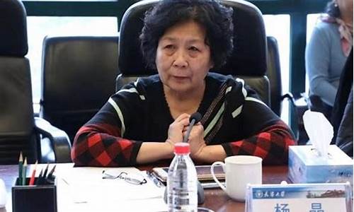 杨恩泽股市直播(杨恩泽解盘)_https://www.lclxwz.com_中金所_第1张